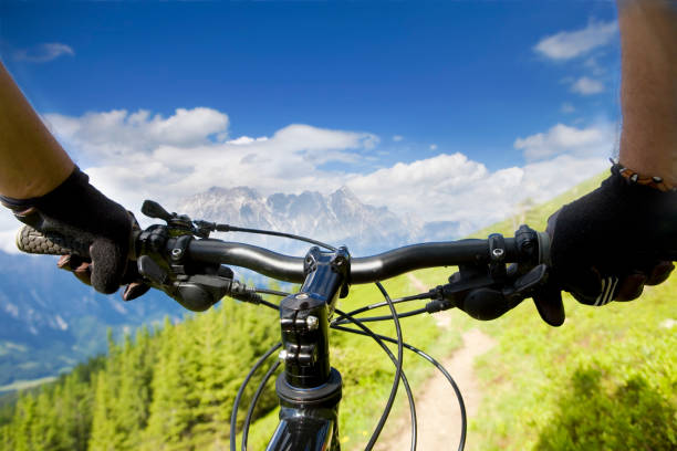 istock Sport and Nature Mountain biking panorama 174619228