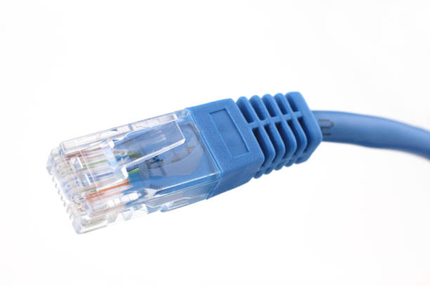 spina di connessione in rete - network connection plug rj45 cable bandwidth foto e immagini stock