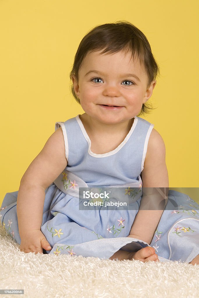 Sonriendo - Foto de stock de 12-17 meses libre de derechos