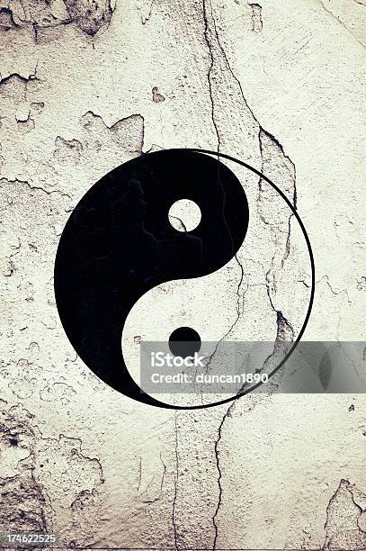 Símbolo Yin Yang - Fotografias de stock e mais imagens de Arte, Cultura e Espetáculo - Arte, Cultura e Espetáculo, Branco, Conceito
