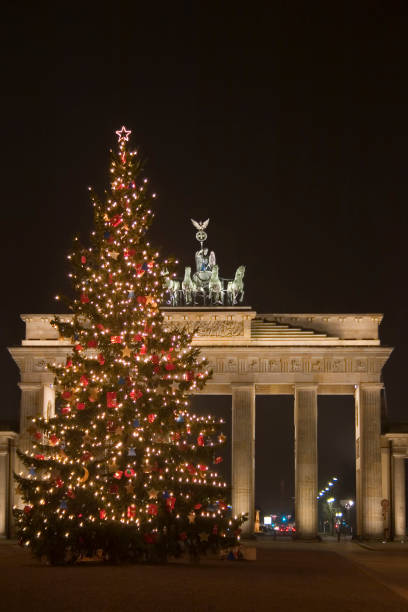 istock Brandenburg at Christmas 174622591