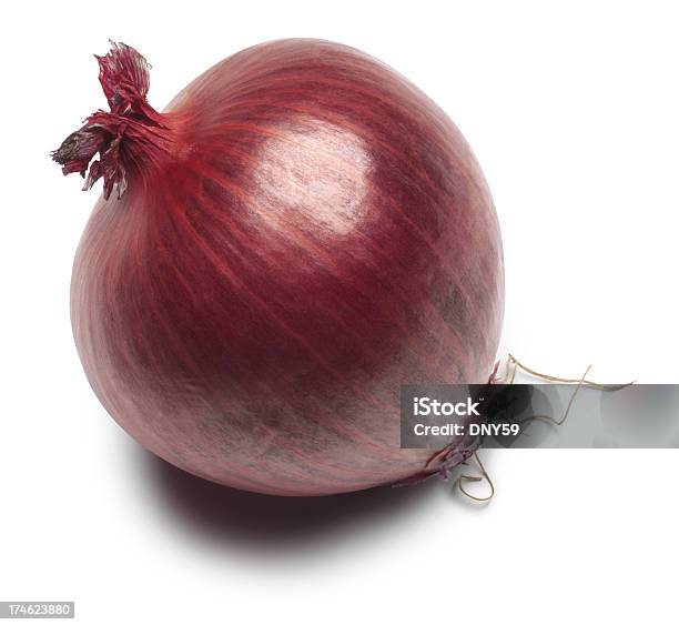 Rote Onion Stockfoto und mehr Bilder von Clipping Path - Clipping Path, Fotografie, Freisteller – Neutraler Hintergrund