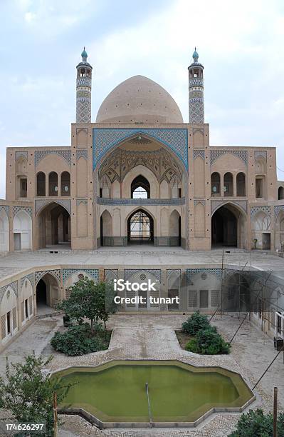 Madrasa Di Aqabozorg - Fotografie stock e altre immagini di Ambientazione esterna - Ambientazione esterna, Architettura, Architettura islamica