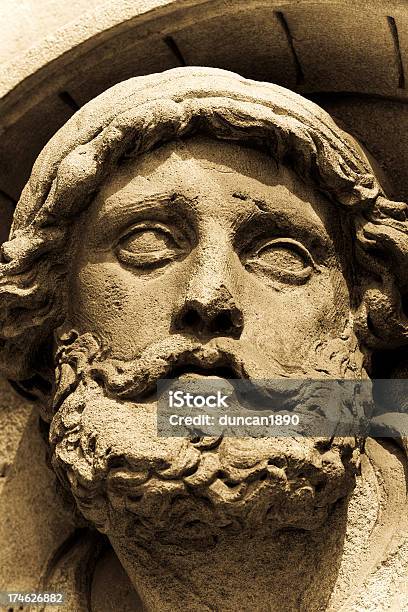 Photo libre de droit de Ancienne Statue banque d'images et plus d'images libres de droit de Statue - Statue, Style grec classique, Adulte