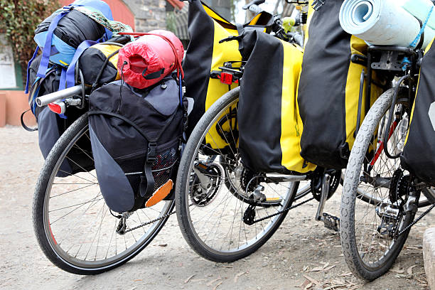 Biciclette con panniers - foto stock