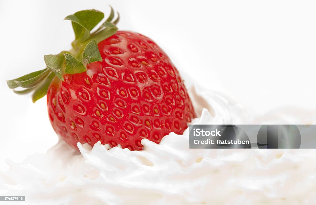 Morango com creme - Foto de stock de Batido royalty-free