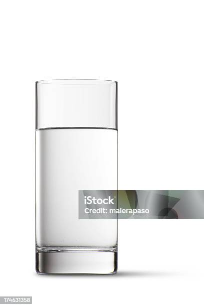 Bicchiere Di Acqua - Fotografie stock e altre immagini di Acqua - Acqua, Bicchiere, Vetro