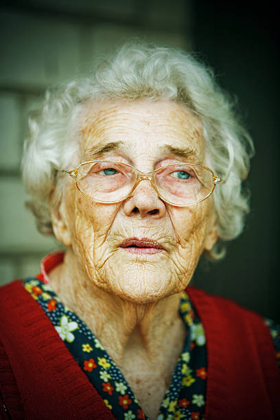 triste senior lady - aging process affectionate vitality awe foto e immagini stock