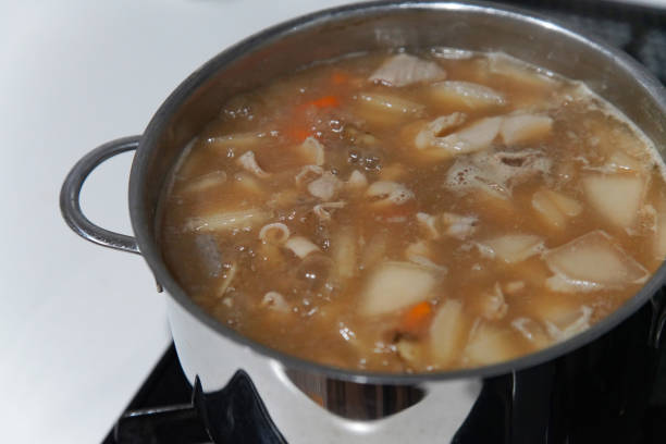 istock How to make giblet stew 1746322789
