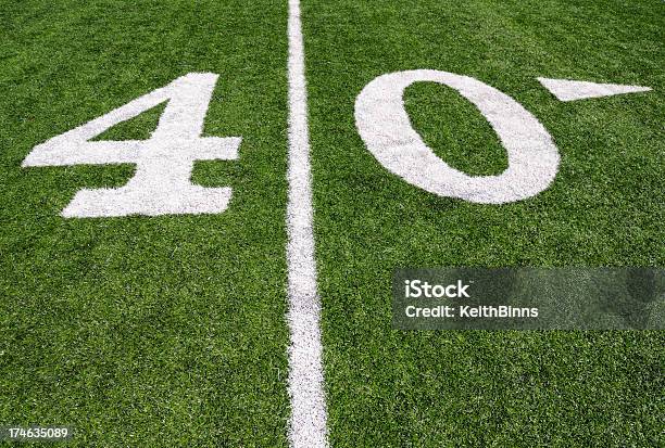 Forty Yard Line Stockfoto und mehr Bilder von Amerikanischer Football - Amerikanischer Football, Bildhintergrund, Einzellinie