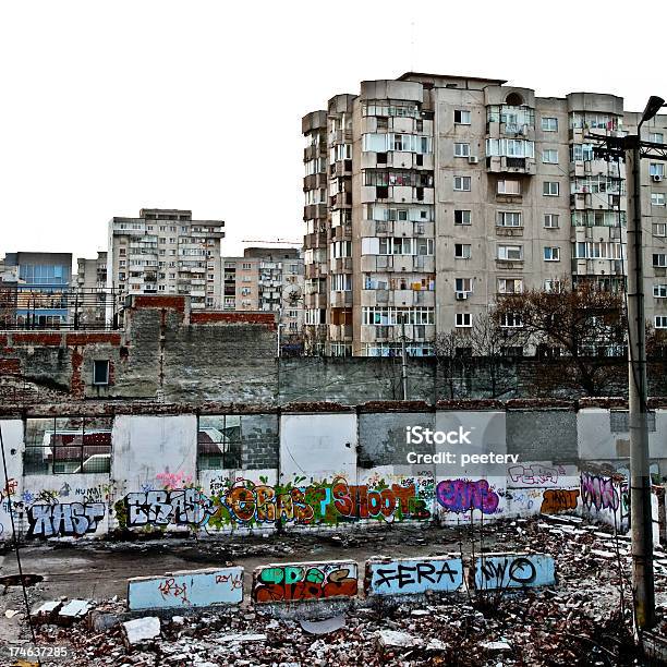 Betondschungel Stockfoto und mehr Bilder von Abgerissen - Abgerissen, Alt, Beton