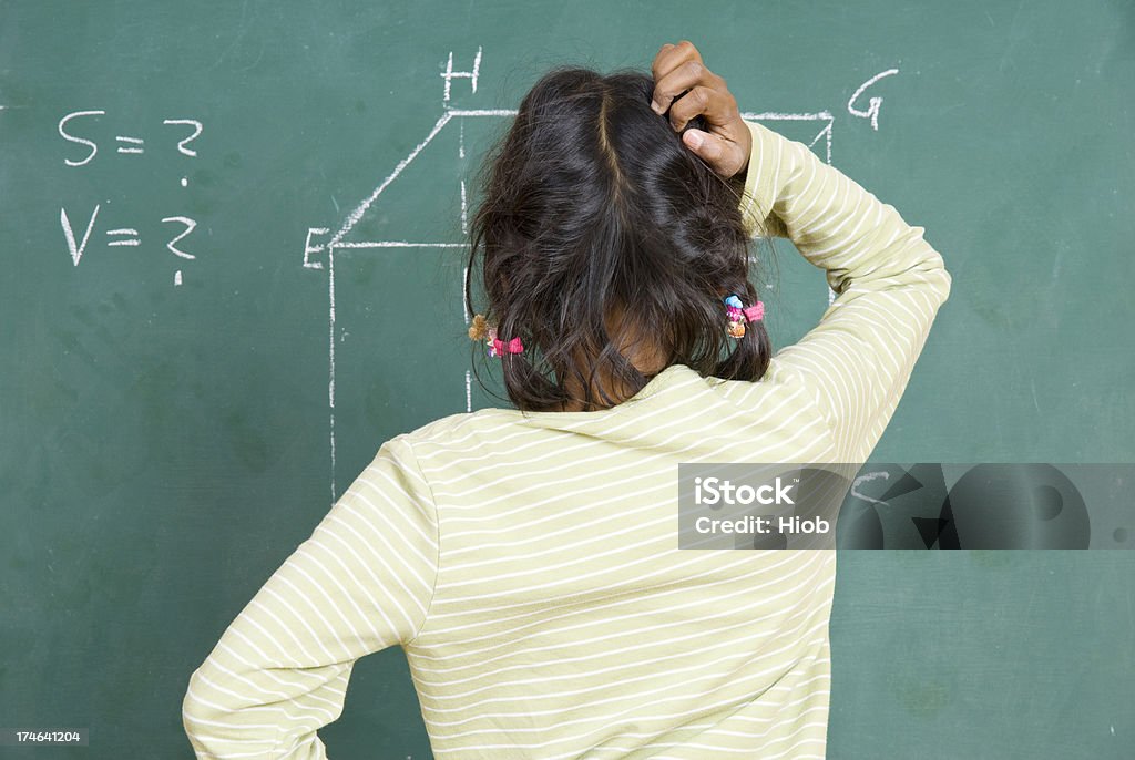girl 、黒板 - 数学のロイヤリティフリーストックフォト