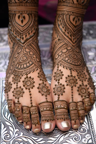 istock Henna (Mehndi) on Woman's Feet 1746433496