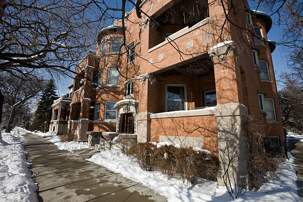 istock Boulevard Apartments in Chicago 174645769