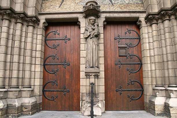 istock Church Doors 174645779