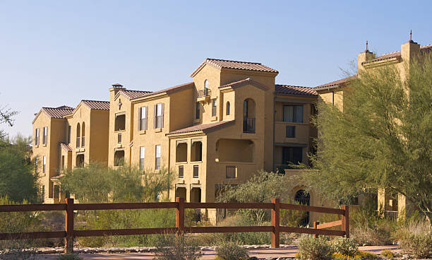 appartements de luxe à scottsdale - southwest usa architecture building exterior scottsdale photos et images de collection