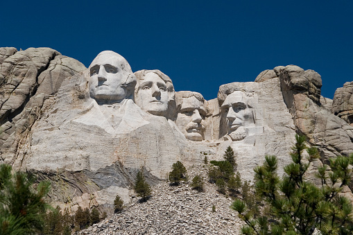 Mount Rushmore view of the four presidents