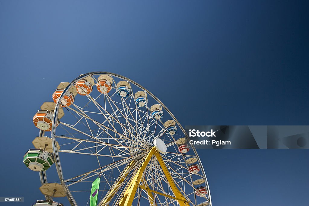 Arc de la grande roue - Photo de Fête foraine libre de droits