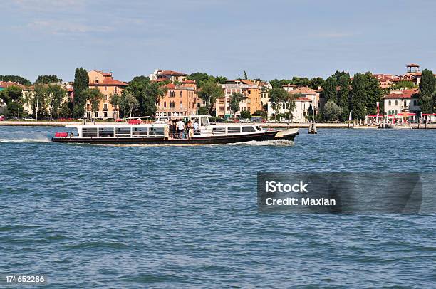 Motoscafo で - イタリアのストックフォトや画像を多数ご用意 - イタリア, バケーション, フェリー船