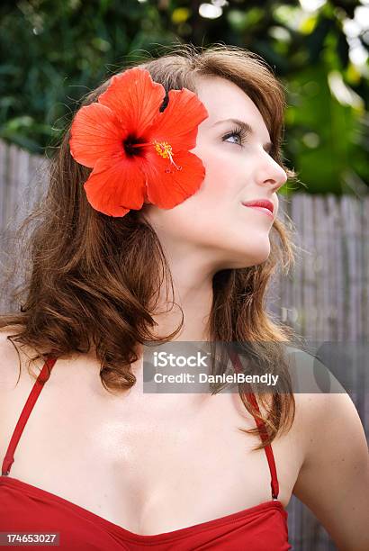 Classico Hawaii - Fotografie stock e altre immagini di Adulto - Adulto, Beautiful Woman, Bellezza