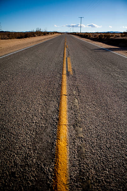 istock Middle of the road 174656695