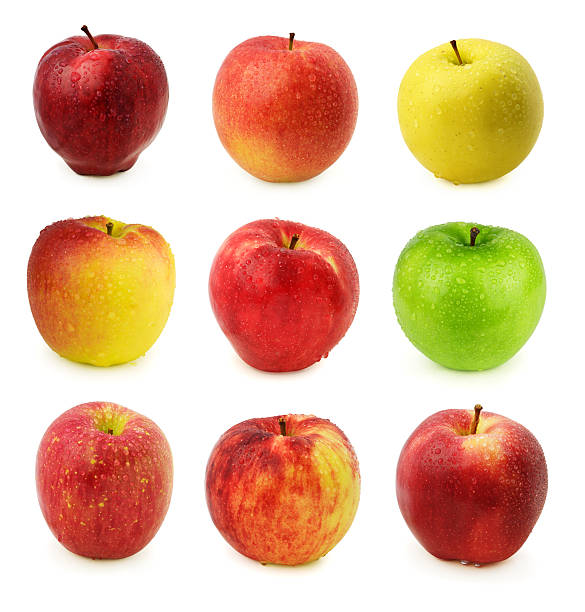 pommes avec gouttes d'eau (xxl - red delicious apple apple fruit vertical photos et images de collection