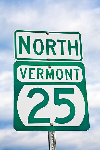 istock Vermont State Route Highway 25 north sign 174659035