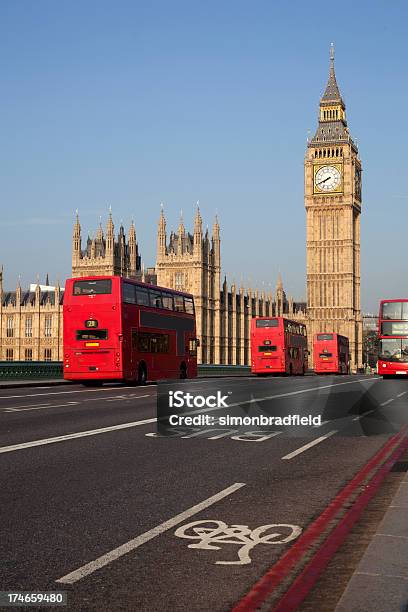 Photo libre de droit de Bus Sur Le Pont De Westminster banque d'images et plus d'images libres de droit de Autorité - Autorité, Big Ben, Bleu