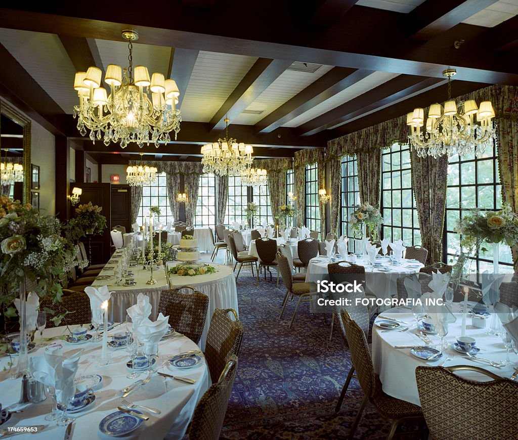 Matrimonio Hall prima di cena - Foto stock royalty-free di Largo - Descrizione generale