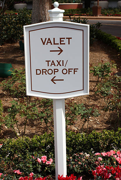 istock Hotel Entrance Sign 174661676