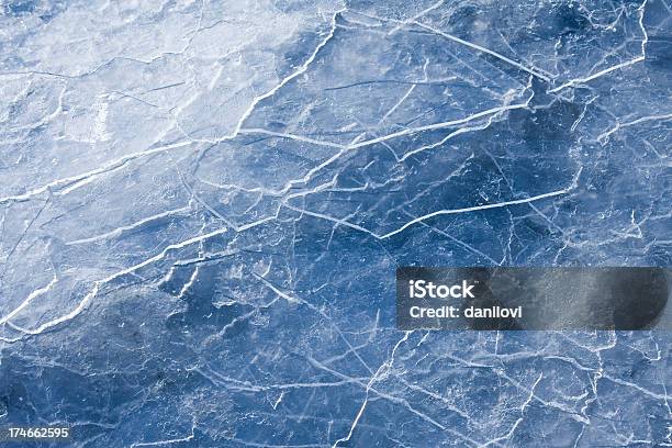 Голубой Лед Абстракция — стоковые фотографии и другие картинки Лёд - Лёд, Текстурный, Сломанный