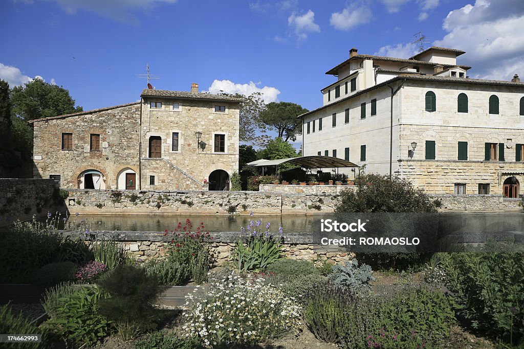 Bagno Vignoni Val d'Orcia - Foto stock royalty-free di Casa