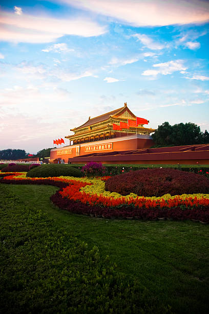 istock Gate of Heavenly Peace 174664119