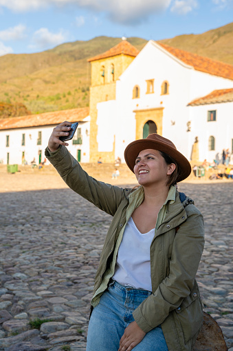 Selfie Serenity: A Young Explorer's Moment in Villa de Leyva