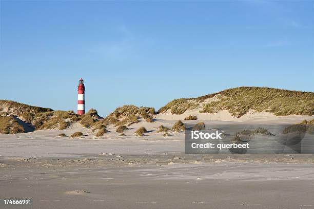 Leuchtturm In Den Dünen Stockfoto und mehr Bilder von Blau - Blau, Deutsche Nordseeregion, Deutschland