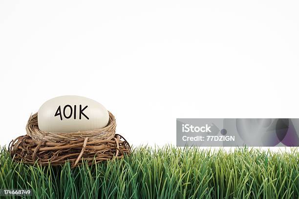 401 K Nest Tle - zdjęcia stockowe i więcej obrazów 401k - angielskie słowo - 401k - angielskie słowo, Biały, Biznes