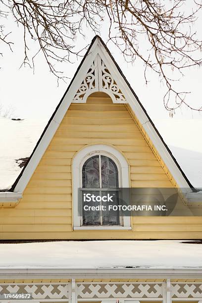 Dach Peak W Zimie - zdjęcia stockowe i więcej obrazów Ameryka Północna - Ameryka Północna, Architektura, Bez ludzi
