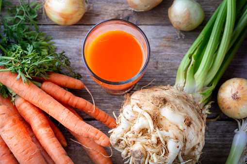 Carrots, vegetables and carrot juice