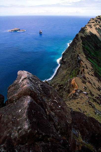 istock Bird Islands and Rano Kao 174670338