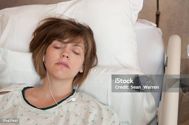 Hospital Bed Woman In Pain Stock Photo - Download Image Now - Adult, Bed - Furniture, Childbirth