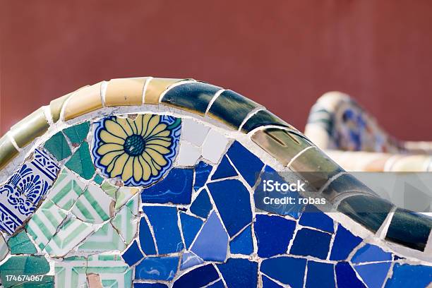 Tisch Im Parc Guell Stockfoto und mehr Bilder von Barcelona - Spanien - Barcelona - Spanien, Antonio Gaudi, Mosaik