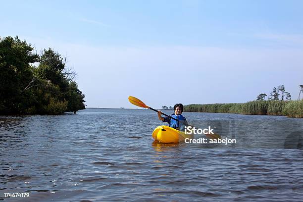 Каякинг — стоковые фотографии и другие картинки Веселье - Веселье, Весло, Вода