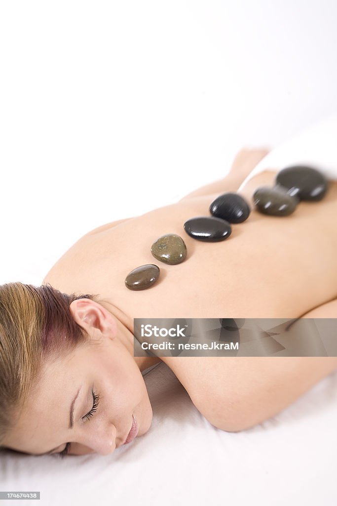 Relaxado na Mesa de Massagem - Royalty-free 20-29 Anos Foto de stock