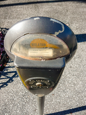 Parking meter showing a 