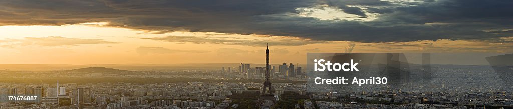 Panorama della Torre Eiffel - Foto stock royalty-free di Orizzonte urbano
