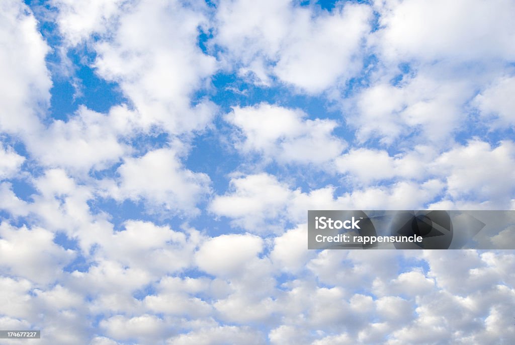 Sfondo di Cloud - Foto stock royalty-free di Ambientazione esterna