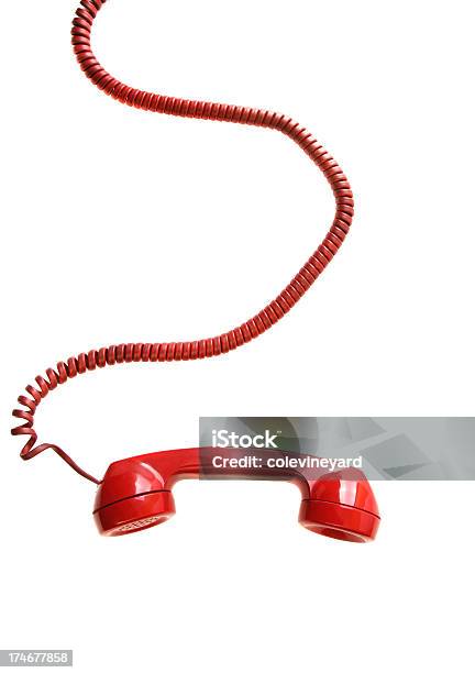 Telefone Vermelho - Fotografias de stock e mais imagens de A usar um telefone - A usar um telefone, Apoio, Auscultador de Telefone