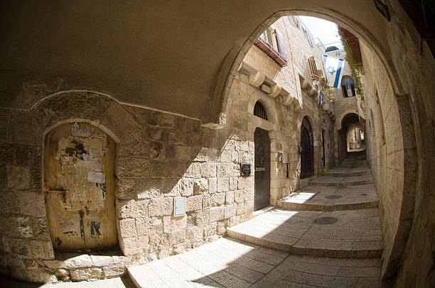 istock Jewish quarter in Jerusalem 174677948