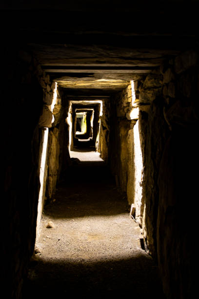 istock Illusion of Concentric Doorways 1746787410
