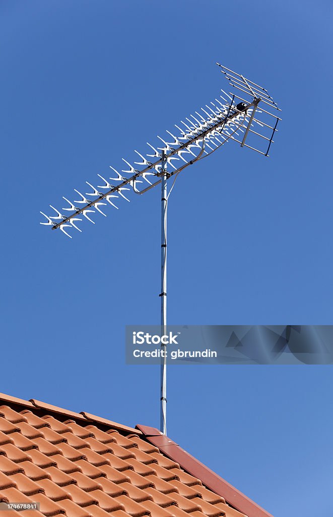 Antena de Televisão - Foto de stock de Antena - Equipamento de telecomunicações royalty-free